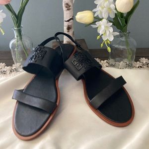 Tory Burch Melinda leather with logo